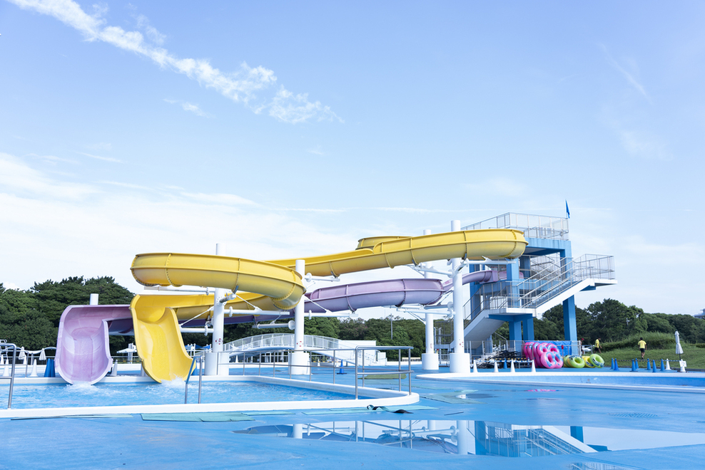 【夏休み】稲毛海浜公園プール15日からオープン！くつろげるプライベート空間も