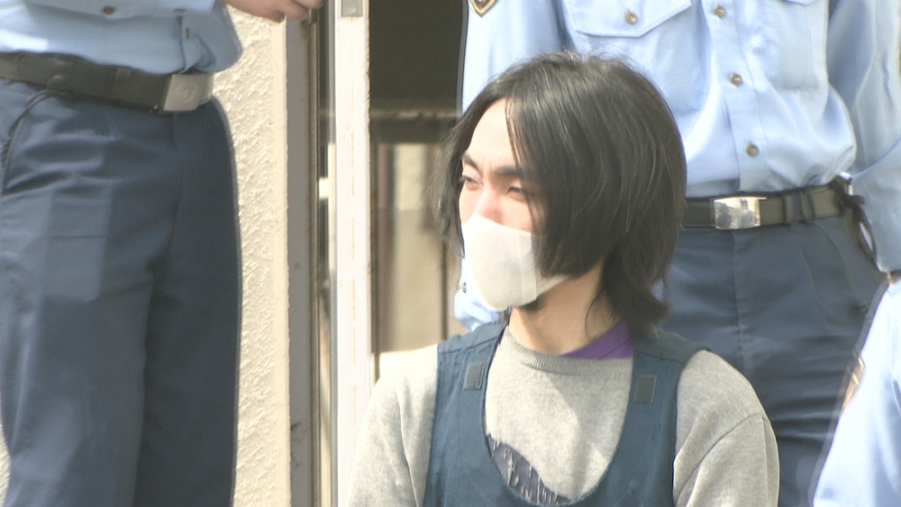 千葉県船橋市の立てこもり男「母親に注意され、怒り覚えた」灯油まいたとの供述も