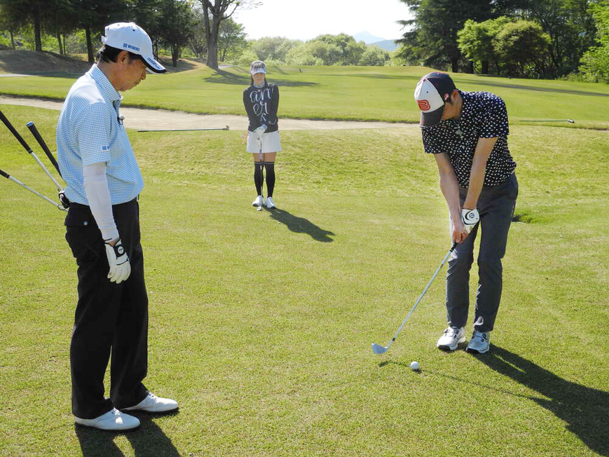 牧野裕のEnjoy Golf～アプローチのヘッドアップについてアドバイス～