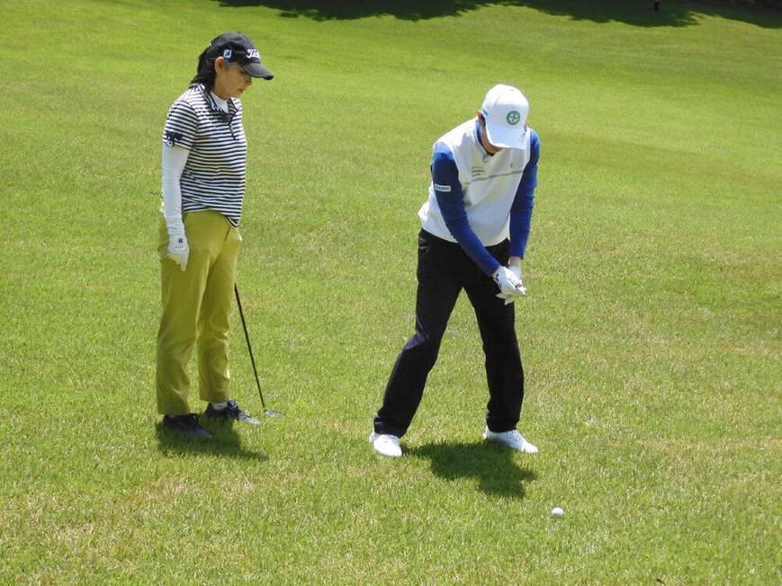 牧野裕のEnjoy Golf～左足下がりのFWついてアドバイス～