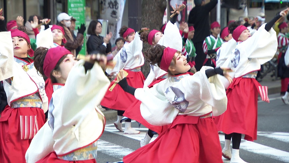 千葉市中心街を盛り上げる「夢のわ２０２５」開幕　吹奏楽の演奏などで華やかに