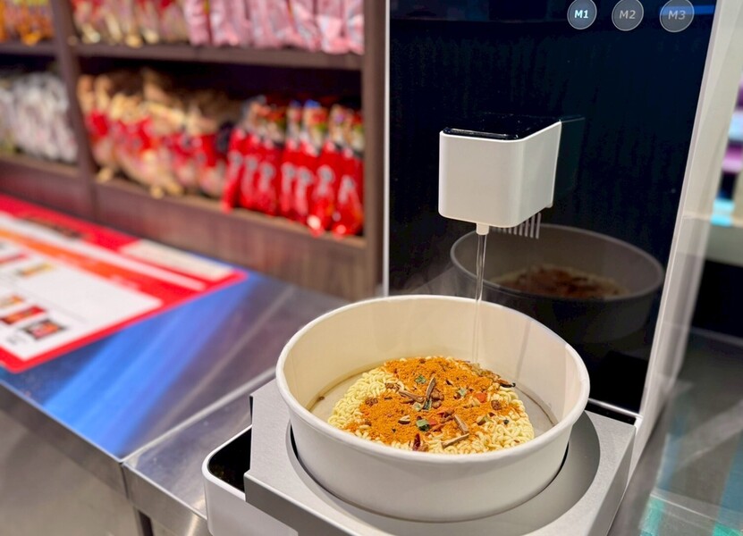 海浜幕張でリーズナブルに韓国気分！自作で楽しめる「漢江（ハンガン）ラーメン」