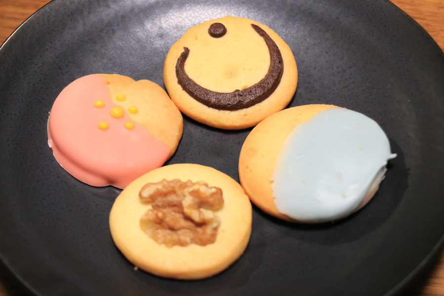 学生考案「千葉市の4資源」モチーフのクッキー登場！市長に表敬訪問も