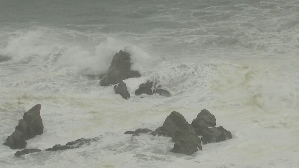 台風９号　２日未明千葉県に接近　高波や暴風に警戒を