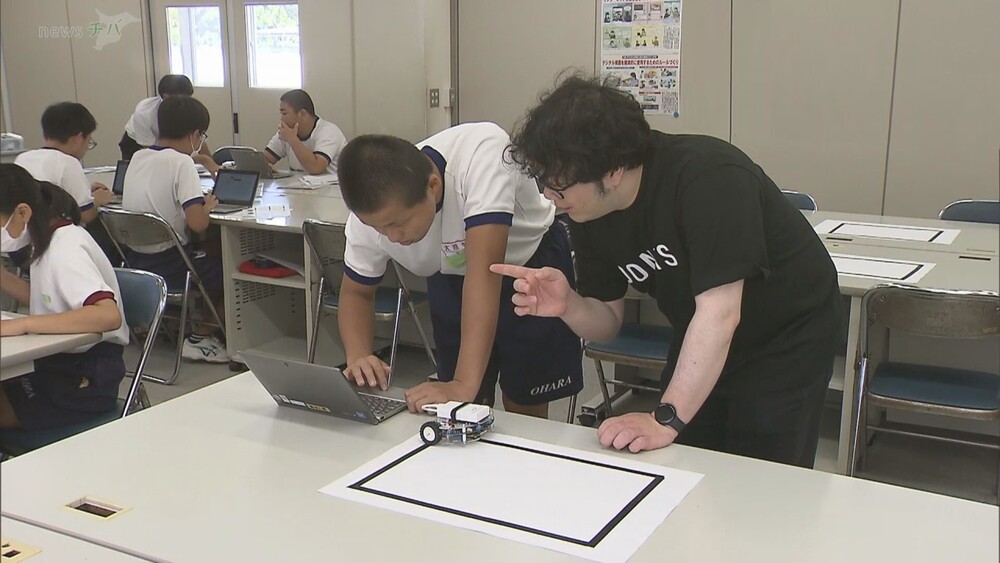 中学生がプログラミング　講師は現役エンジニア