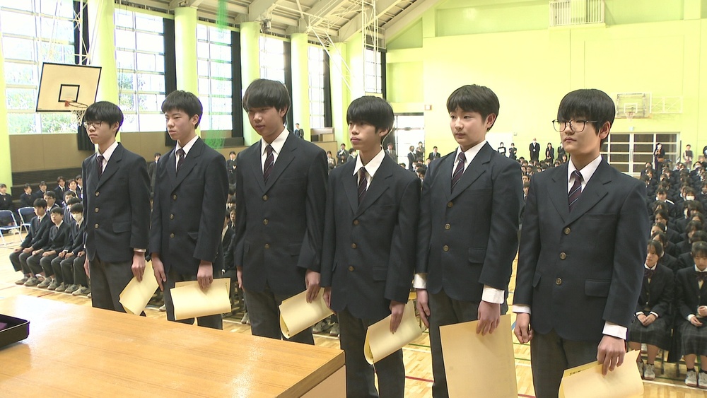 道に迷う高齢者を保護　中学生６人に警察から感謝状　千葉・八千代市