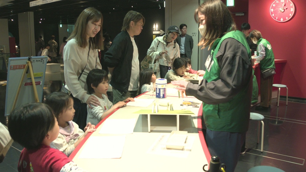 【雨のGW最終日】千葉市科学館等屋内施設は賑わい　子どもたちが科学工作に挑戦