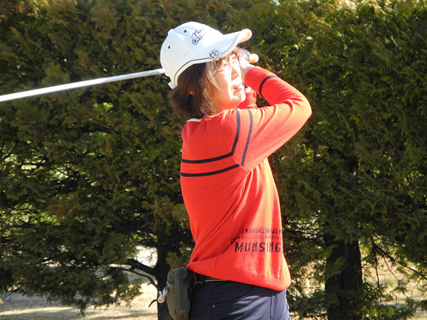 牧野裕のEnjoy Golf～距離を合わせるウェッジの打ち方について～