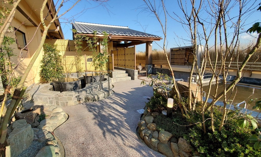成田空港のすぐ近く 「成田空港温泉 空の湯」 12月18日オープン