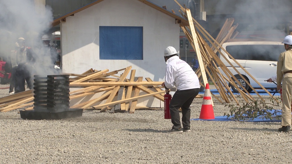 千葉市が直下地震想定した大規模な防災訓練　イオンモール幕張新都心で初めて実施