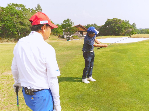 牧野裕のEnjoy Golf～グリーン周りのアプローチについてアドバイス～