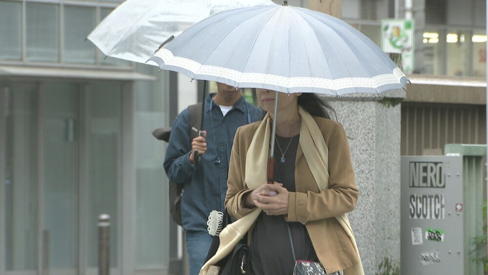 千葉県内の朝は今シーズン一番の寒さ　日中も気温上がらずコートやマフラー姿も