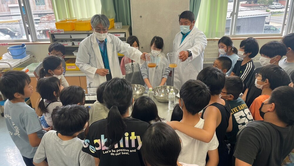 クイズや実験で学ぶ“水の大切さ” 千葉県八街市の小学校で出前授業！