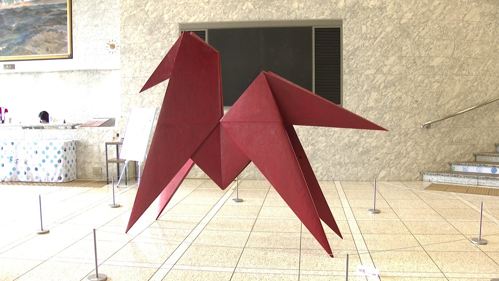 千葉県松戸市在住の彫刻家・白谷琢磨氏　県の支援を活用し作品制作　県庁に展示