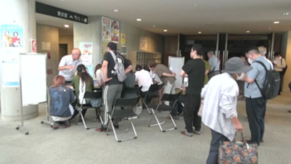 「迷わず来た」「解除しないうちは帰れない」津波警報で千葉県大網白里市の避難所