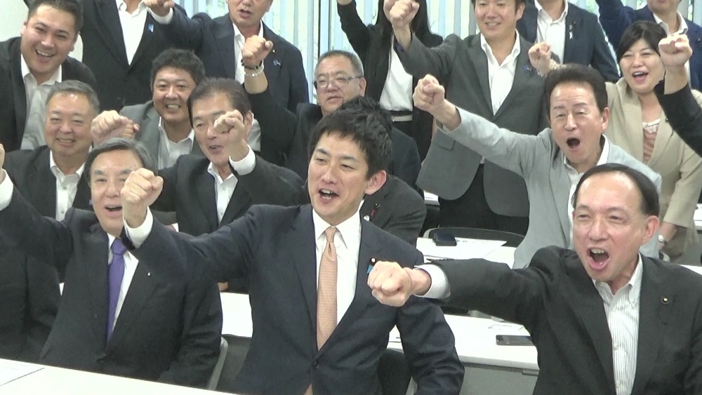 自民党総裁選に出馬表明の小林鷹之氏　千葉県議会を訪れ支持拡大を呼びかけ