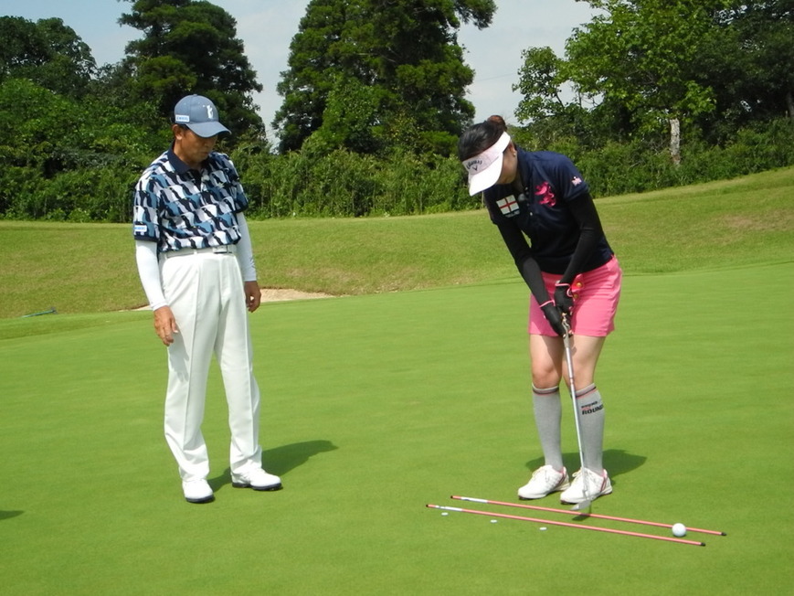 牧野裕のEnjoy Golf～パターの打ち方についてレッスン