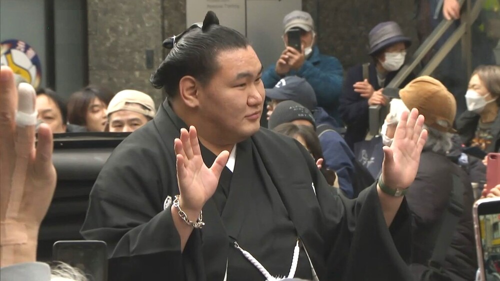 大相撲 豊昇龍の横綱祝い 「日本のふるさと」柏でパレード