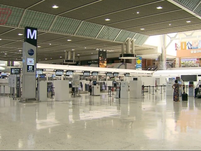 成田空港1月運用状況　旅客便利用客・発着回数　前年比大幅減