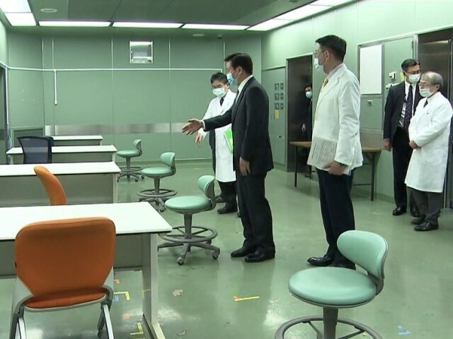 森田健作千葉県知事 全国初設置の病院内ワクチンセンターを視察