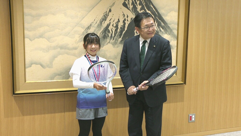 強みは明るく前向きなところ　ソフトテニス全国大会出場選手　千葉市長に健闘誓う