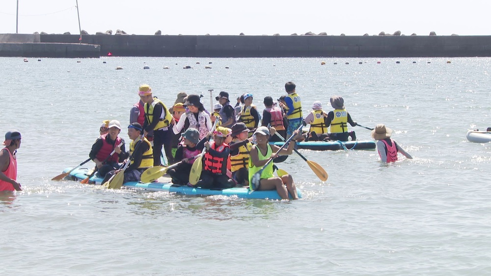 「心の海離れを減らせれば」　ＳＵＰの体験も　千葉県勝浦市で海の安全教室