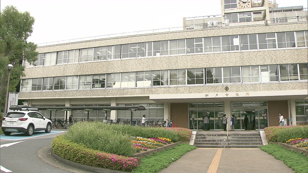 始業前の児童見守り 「小１の壁」対策で松戸市立小学校
